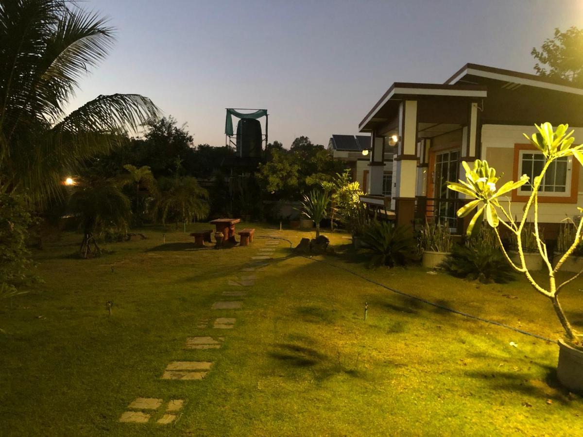มุกดาสวรรค์ รีสอร์ท - Mukda Sawan Resort Mukdahan Ngoại thất bức ảnh